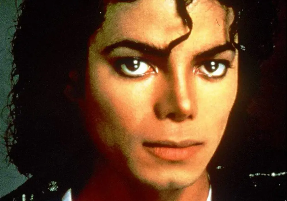 Michael Jackson – Jakie są ostatnie zdjęcia i ich znaczenie w jego historii?