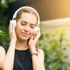 Tidal czy Apple Music – który serwis muzyczny naprawdę warto wybrać?