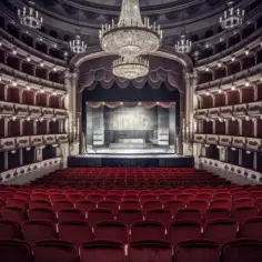 Operetka - co to jest? Historia, charakterystyka i cechy gatunku.