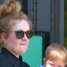 Syn Adele – Co wiadomo o życiu prywatnym syna Adele? Fakty i ciekawostki