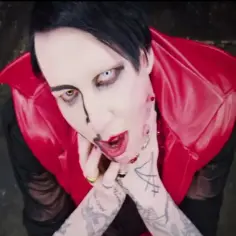 Marilyn Manson: Głębia i kontrowersje Slave Only Dreams to Be King