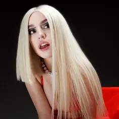 Ava Max - poznaj wzrost piosenkarki i jej unikalny styl