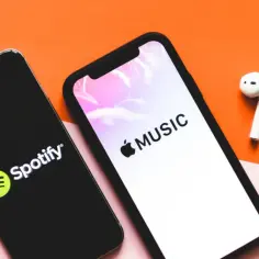 Apple Music czy Spotify - który serwis muzyczny jest naprawdę lepszy?