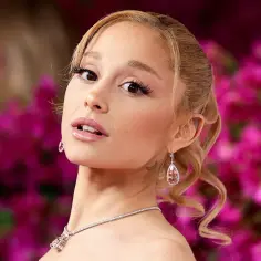 Ariana Grande teraz: Od muzyki do filmu Wicked - Co robi?
