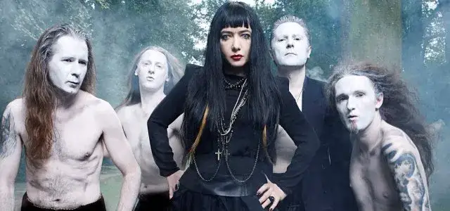 Zdjęcie Closterkeller Scarlett: Mroczna Perła Rocka Gotyckiego lat 90.