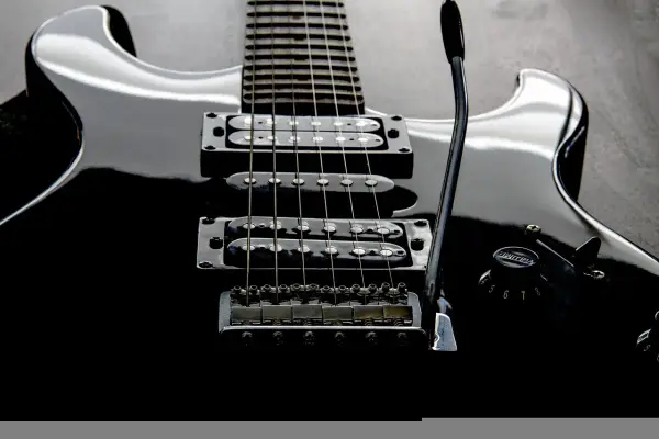Ile strun ma gitara dla początkujących - wszystko co musisz wiedzieć na start