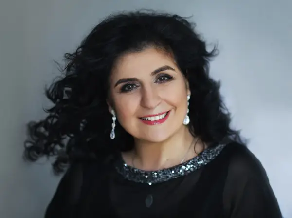 Eleni - Jak słuchać jej muzyki? Przewodnik po repertuarze